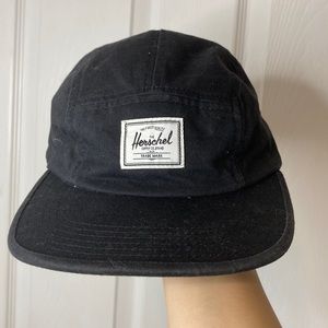 Herschel Glendale Classic Black 5-Panel Cap